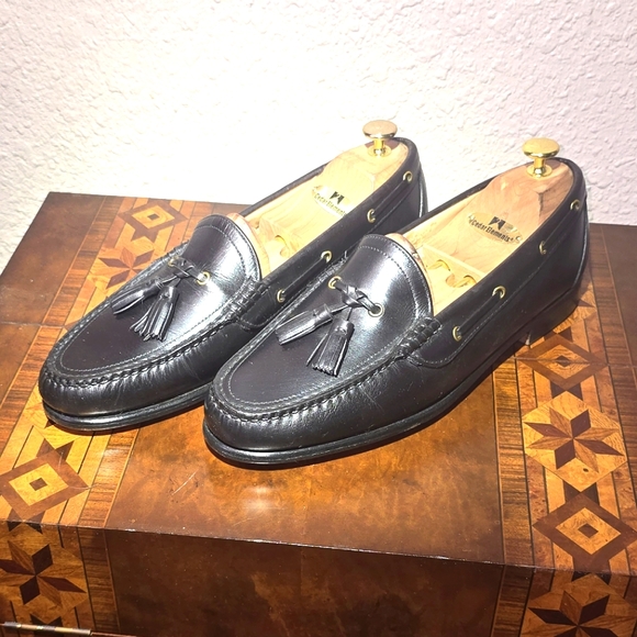 Cole Haan 10.5D Black Leather Loafers